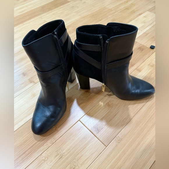 ISOLA Eppie Women’s Black Leather Ankle Boot – Size 7.5M - Picture 2 of 12